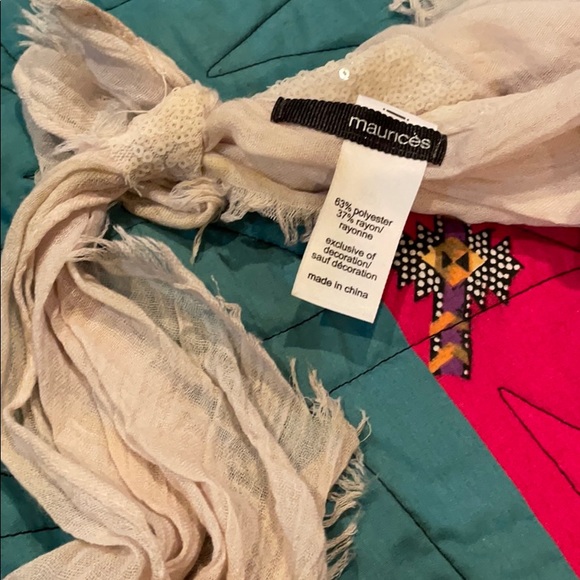 Scarf - Picture 2 of 4